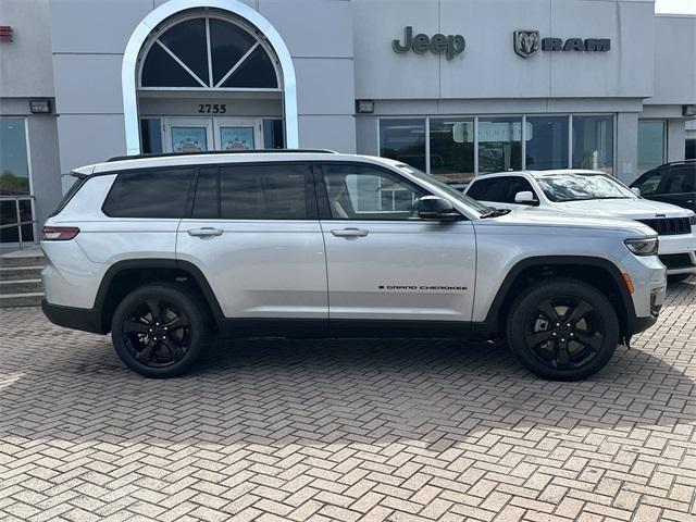 new 2025 Jeep Grand Cherokee L car, priced at $40,827