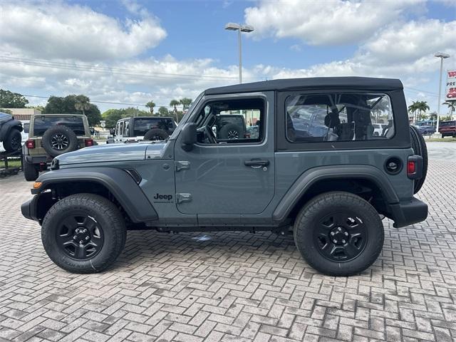 new 2025 Jeep Wrangler car, priced at $31,083