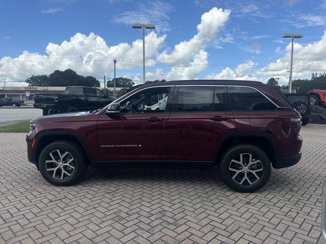 new 2024 Jeep Grand Cherokee car, priced at $40,339