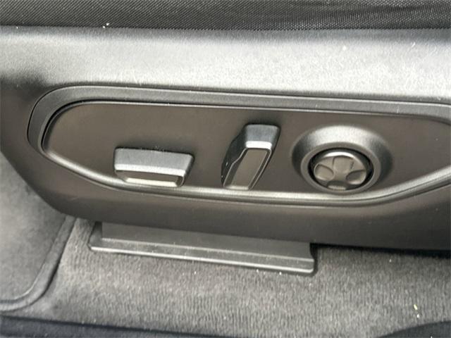 used 2022 Jeep Grand Cherokee L car, priced at $33,900