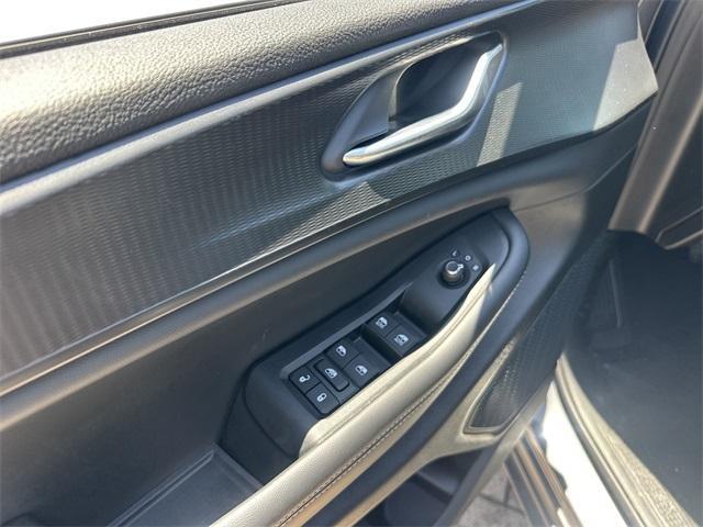 new 2025 Jeep Grand Cherokee car, priced at $36,885
