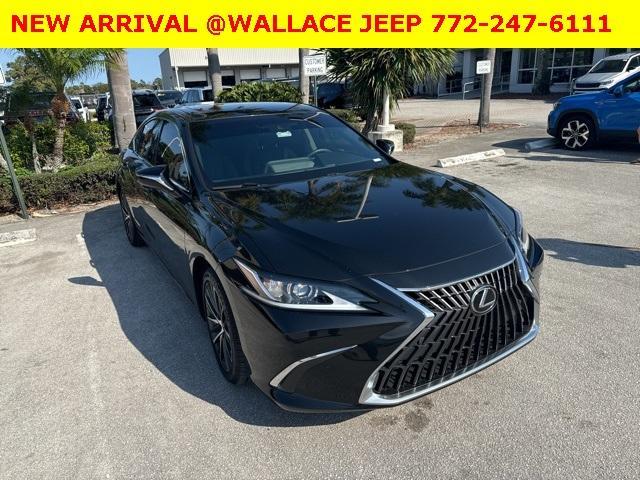 used 2022 Lexus ES 350 car, priced at $34,900