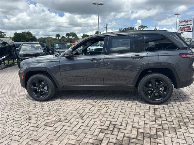 new 2025 Jeep Grand Cherokee car, priced at $42,954
