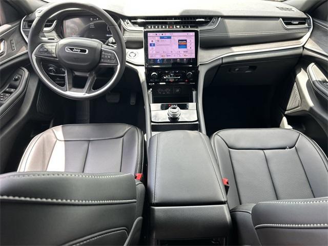 new 2025 Jeep Grand Cherokee car, priced at $42,954