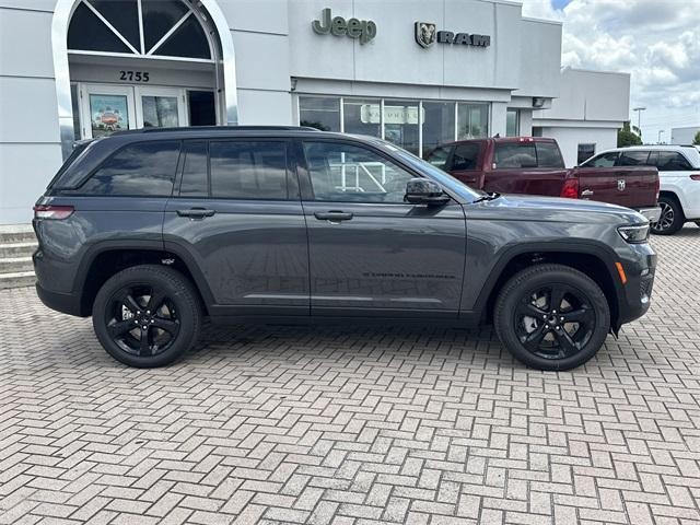 new 2025 Jeep Grand Cherokee car, priced at $42,954