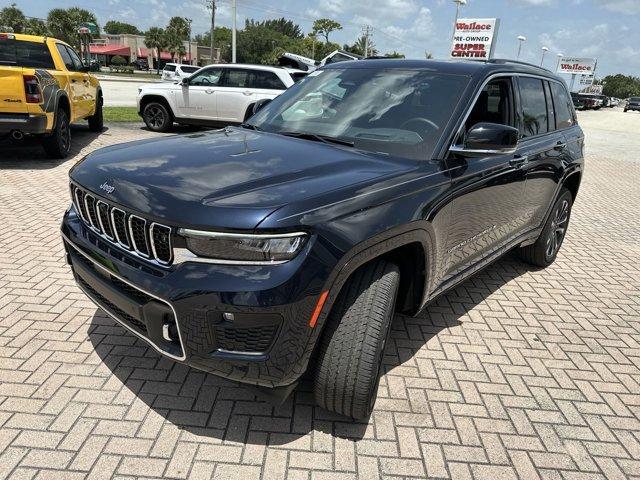 new 2023 Jeep Grand Cherokee car, priced at $52,830