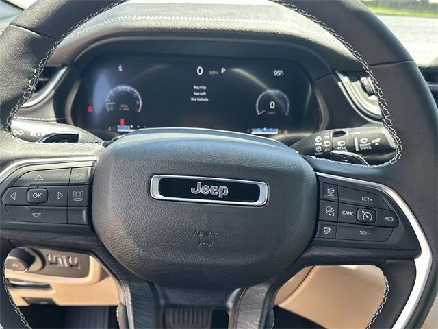 new 2025 Jeep Grand Cherokee L car, priced at $41,528