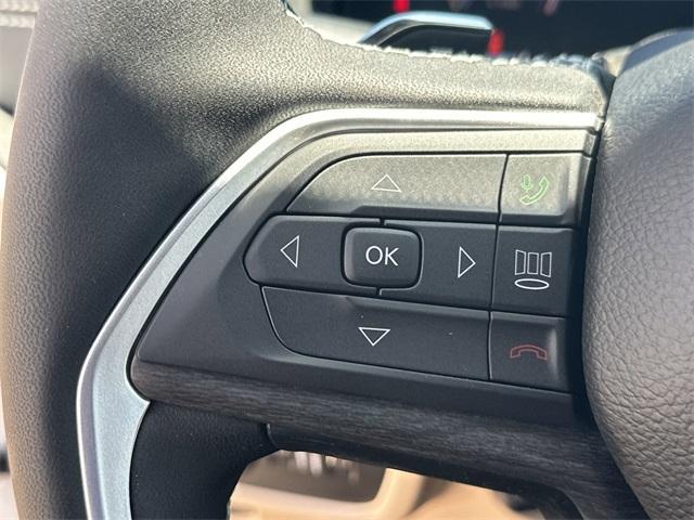 new 2025 Jeep Grand Cherokee L car, priced at $41,528