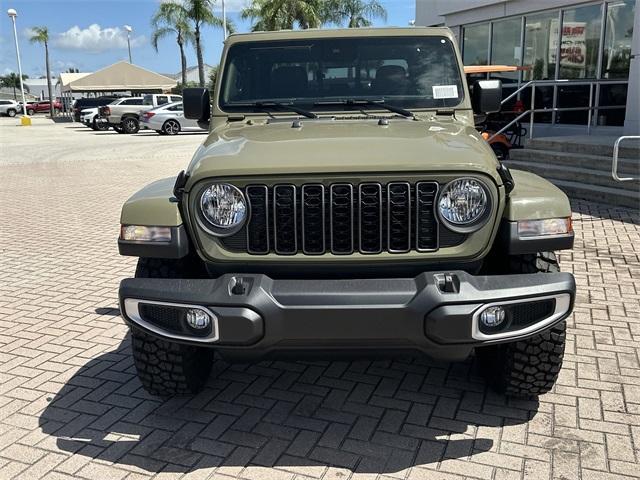 new 2025 Jeep Gladiator car, priced at $42,722