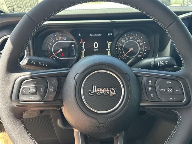 new 2025 Jeep Gladiator car, priced at $42,722