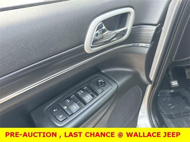 used 2019 Jeep Grand Cherokee car, priced at $17,911