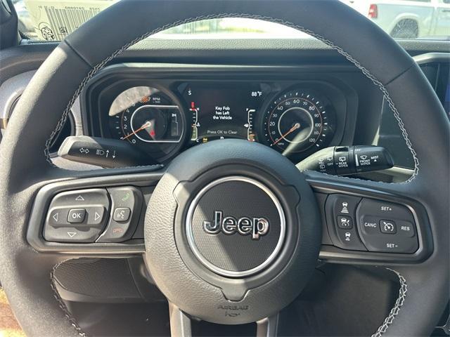 new 2025 Jeep Wrangler car, priced at $42,585