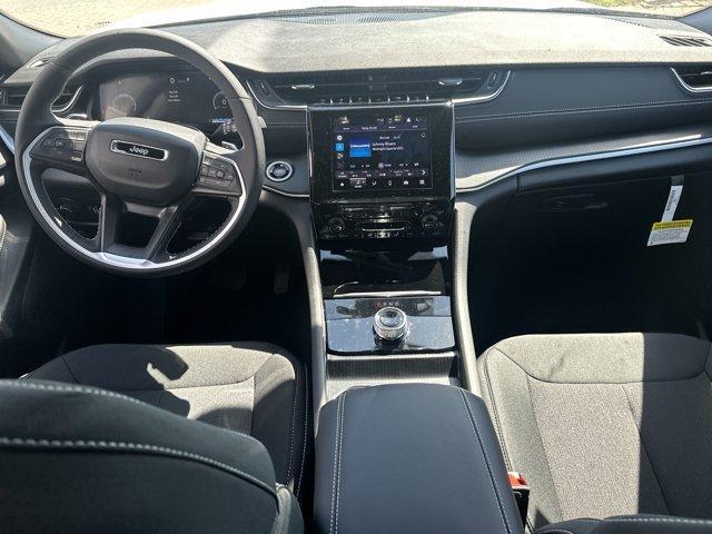 new 2025 Jeep Grand Cherokee L car, priced at $34,231