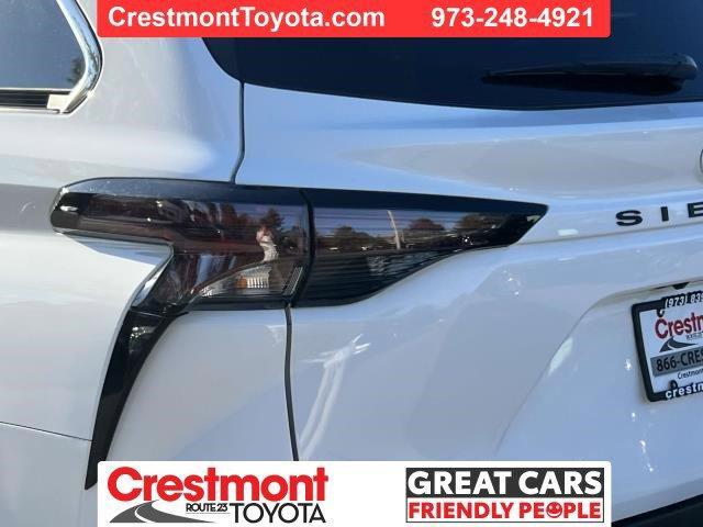 used 2024 Toyota Sienna car, priced at $45,788