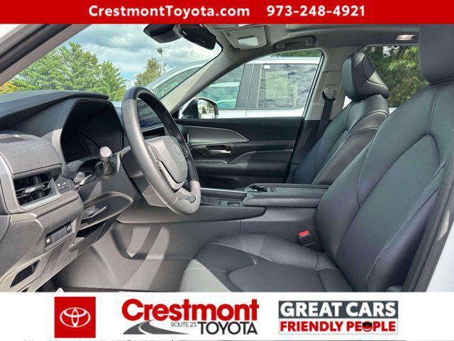 used 2025 Toyota Grand Highlander car, priced at $46,588