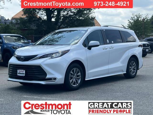used 2023 Toyota Sienna car, priced at $49,988