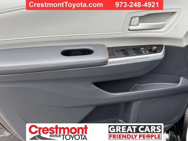 used 2024 Toyota Sienna car, priced at $44,988