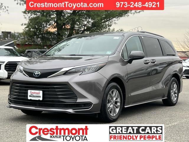 used 2024 Toyota Sienna car, priced at $44,988