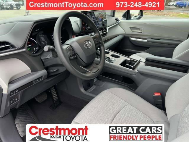 used 2024 Toyota Sienna car, priced at $44,988