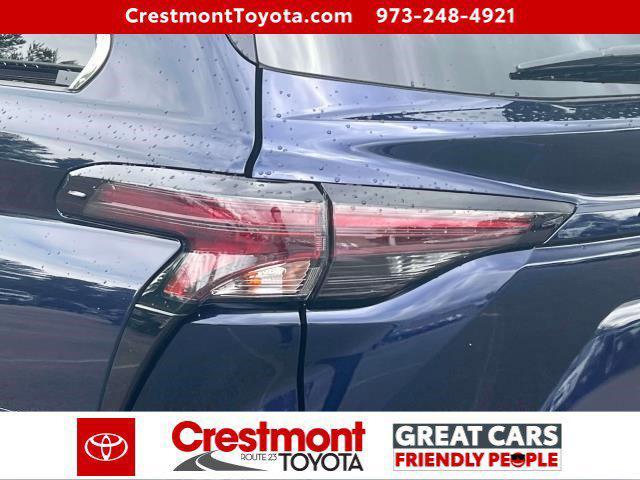 used 2023 Toyota Sienna car, priced at $40,588