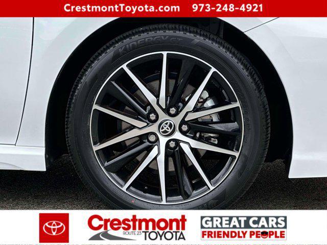 used 2024 Toyota Camry Hybrid car, priced at $29,998