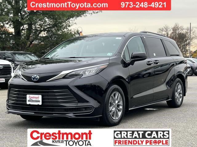 used 2024 Toyota Sienna car, priced at $43,988