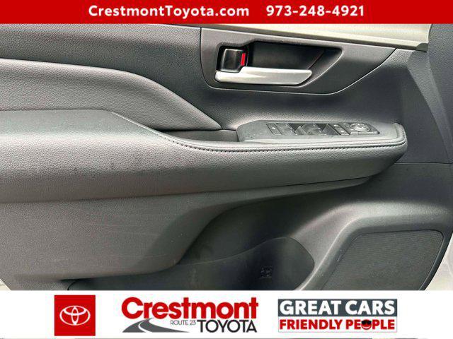 used 2024 Toyota Grand Highlander car, priced at $44,988