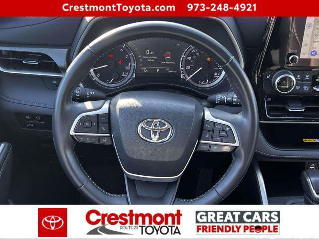 used 2023 Toyota Highlander car, priced at $39,488