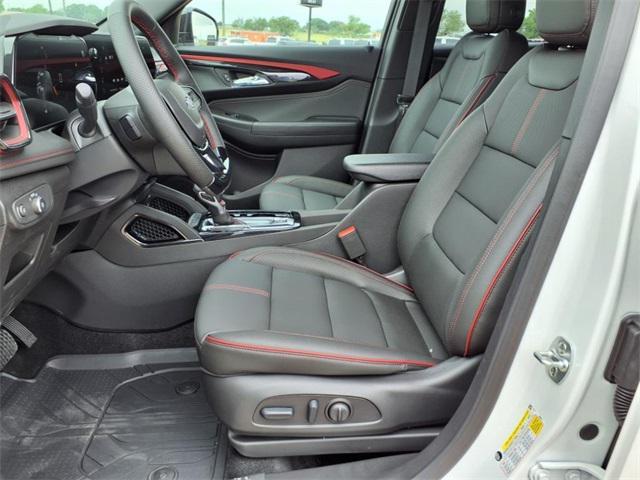new 2025 Chevrolet TrailBlazer car, priced at $31,480