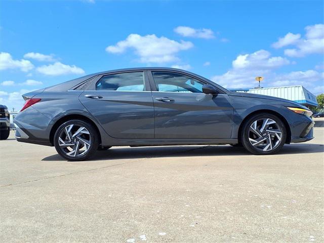 used 2025 Hyundai Elantra car, priced at $22,884