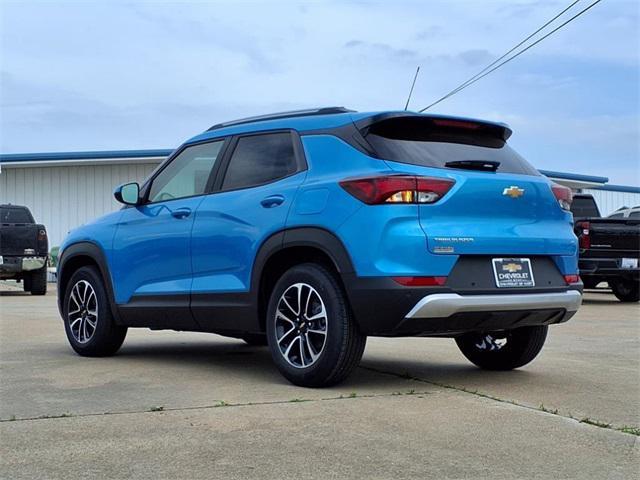 new 2025 Chevrolet TrailBlazer car, priced at $29,120