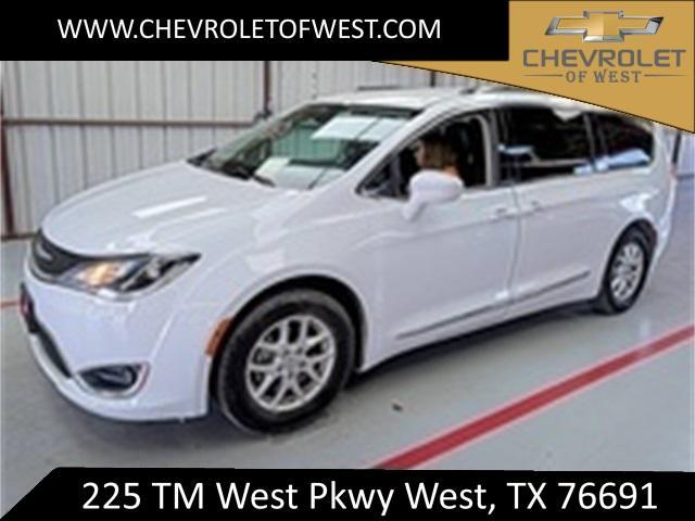 used 2020 Chrysler Pacifica car, priced at $19,248