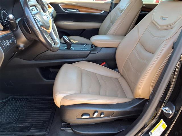used 2018 Cadillac XT5 car, priced at $21,853