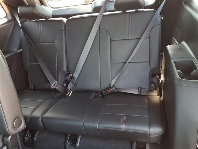 used 2023 Chevrolet Traverse car, priced at $38,574