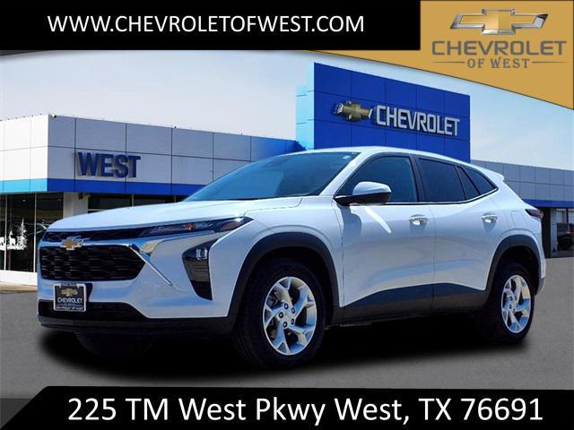 used 2025 Chevrolet Trax car, priced at $26,171