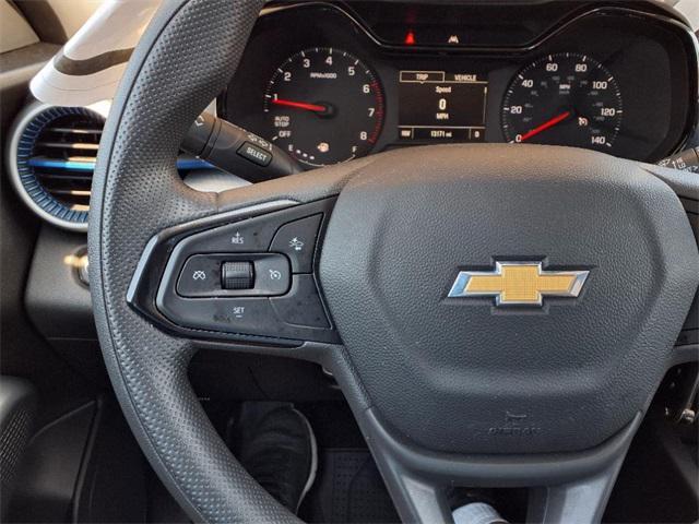 used 2025 Chevrolet Trax car, priced at $26,171