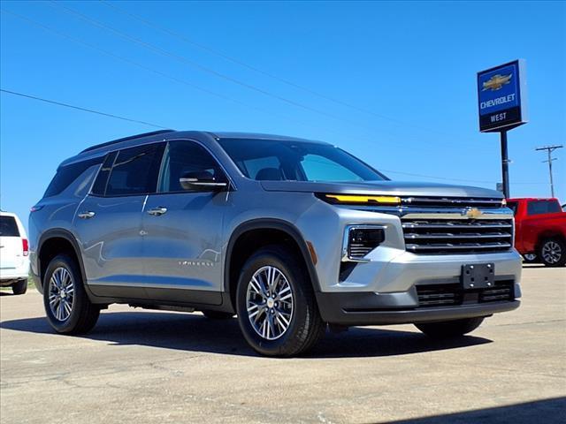 new 2025 Chevrolet Traverse car, priced at $41,995