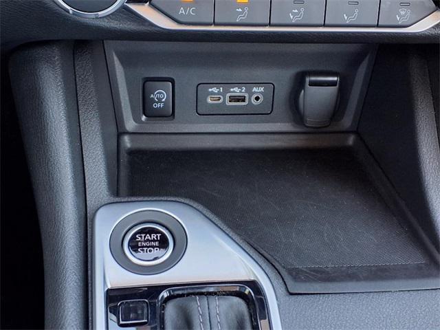 used 2025 Nissan Sentra car, priced at $23,562