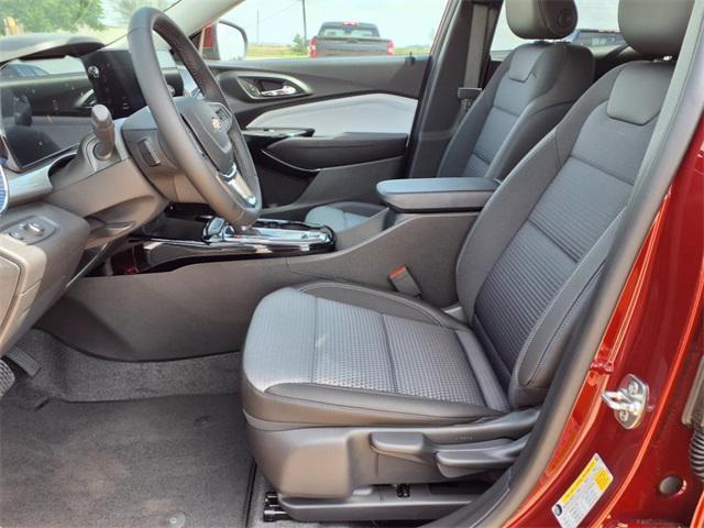 new 2025 Chevrolet Trax car, priced at $25,485