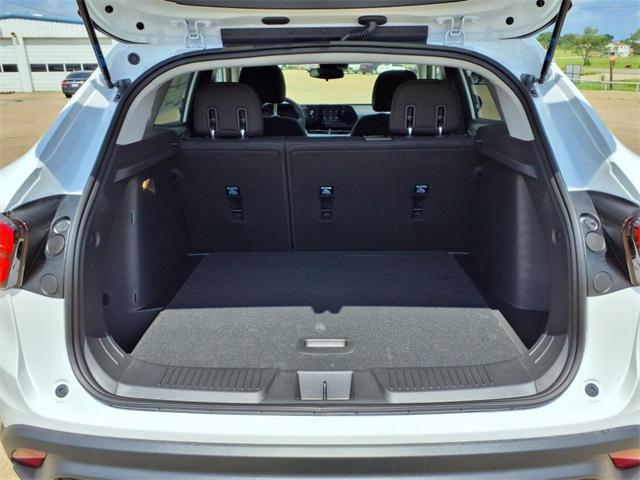 new 2025 Chevrolet Trax car, priced at $23,140