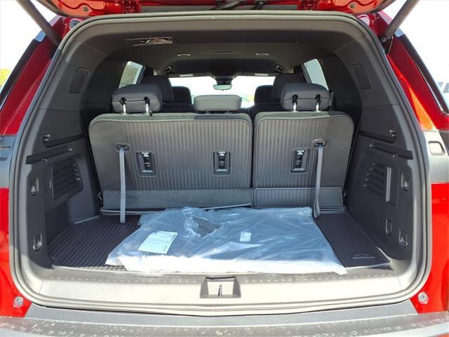 new 2026 Chevrolet Traverse car, priced at $44,840