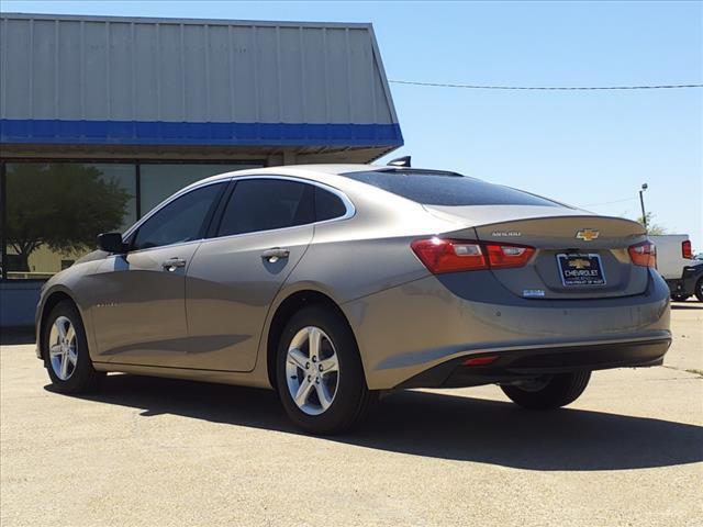 new 2024 Chevrolet Malibu car, priced at $26,445