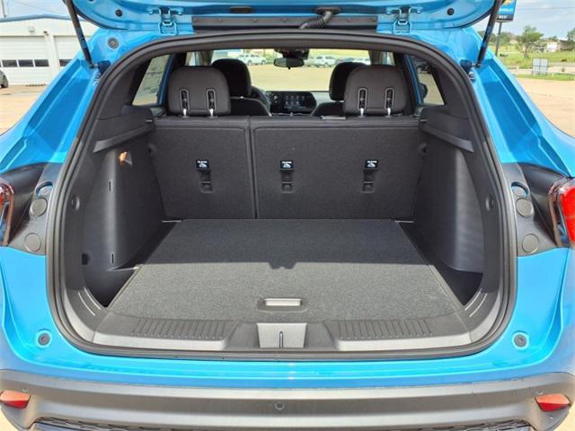 new 2025 Chevrolet Trax car, priced at $25,730