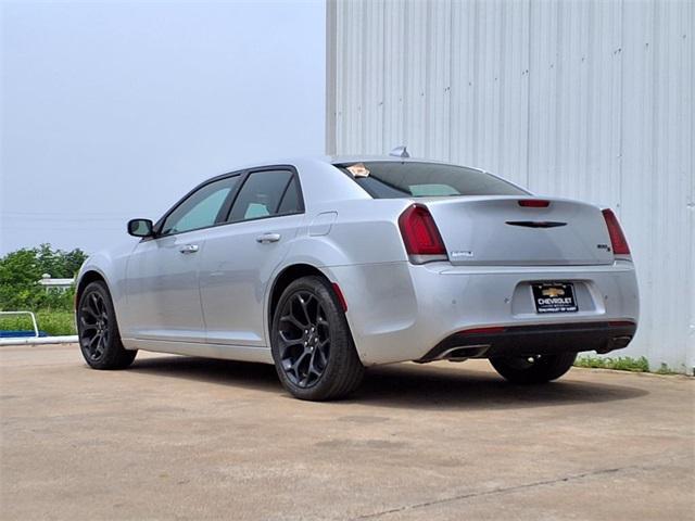 used 2021 Chrysler 300 car, priced at $23,987