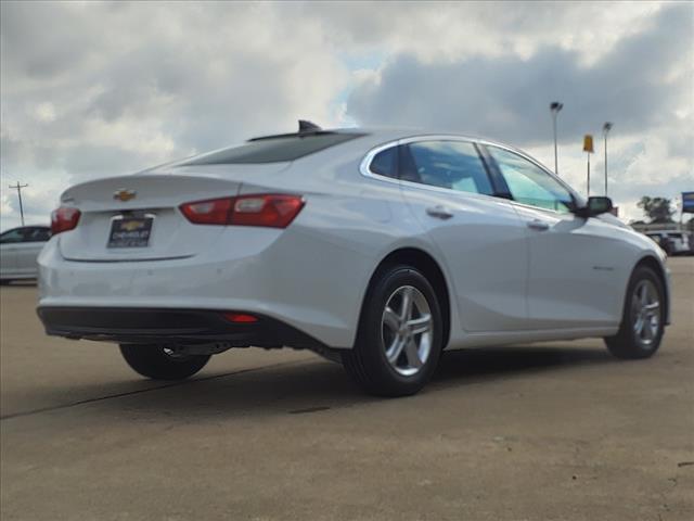 new 2025 Chevrolet Malibu car, priced at $26,995