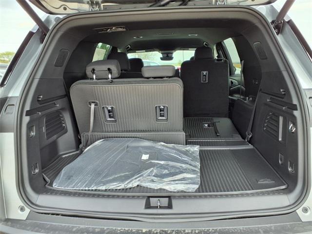 new 2026 Chevrolet Traverse car, priced at $44,345