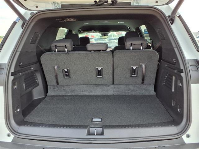 new 2026 Chevrolet Traverse car, priced at $44,345