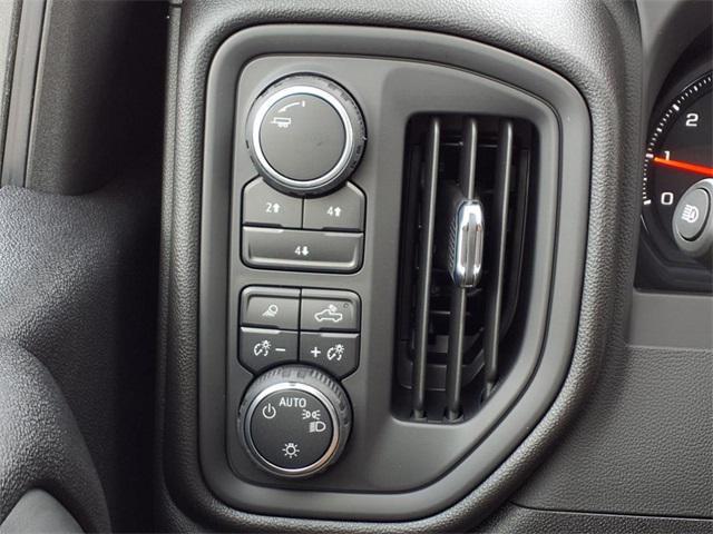 new 2025 Chevrolet Silverado 2500 car, priced at $58,260