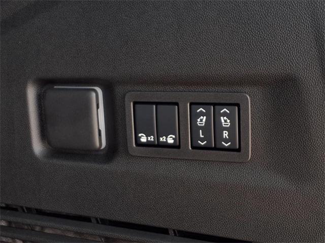 new 2025 Chevrolet Suburban car, priced at $74,825
