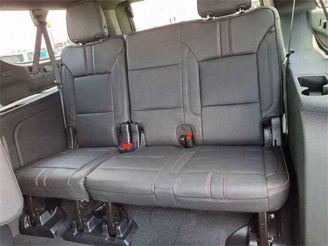 new 2025 Chevrolet Suburban car, priced at $74,825